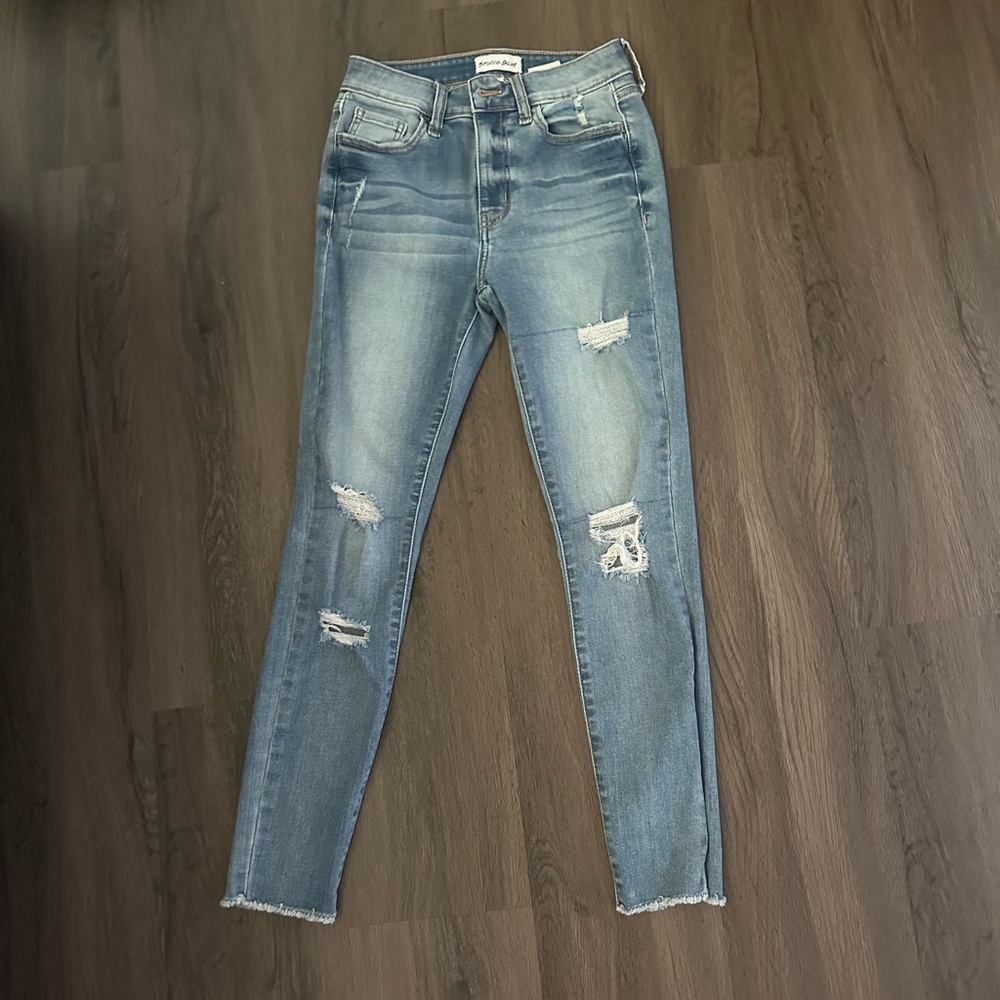 I do not wear skinny jeans anymore but they are very cute and hardly worn.